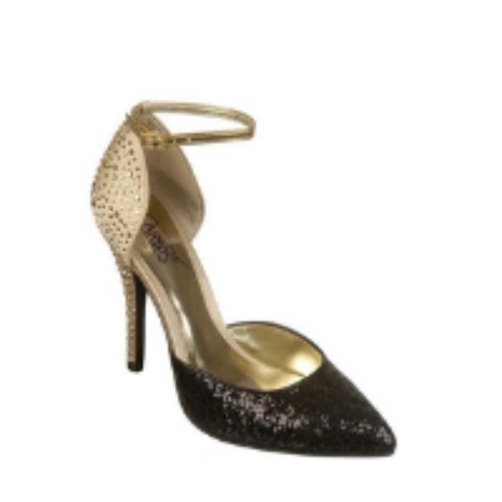 Women’s shoes